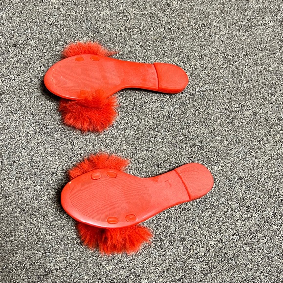 Rouge red fluffy sandals - Picture 4 of 4